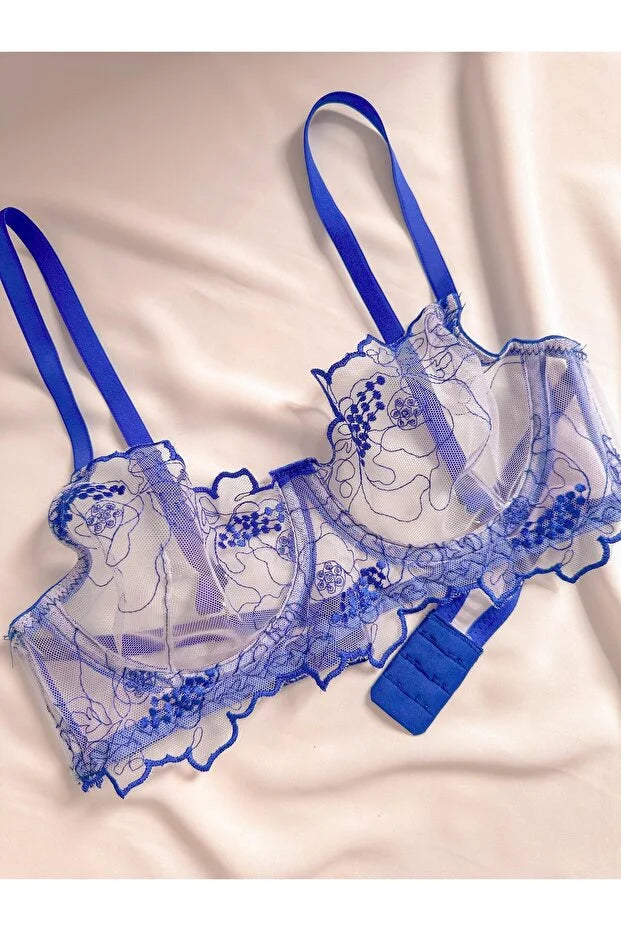 SAEVRA Midnight Navy Lace Set